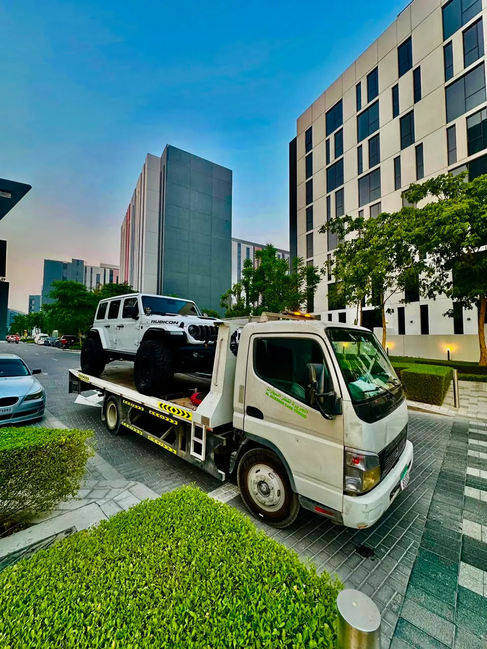 Gallery Image | emergency car recovery Sharjah